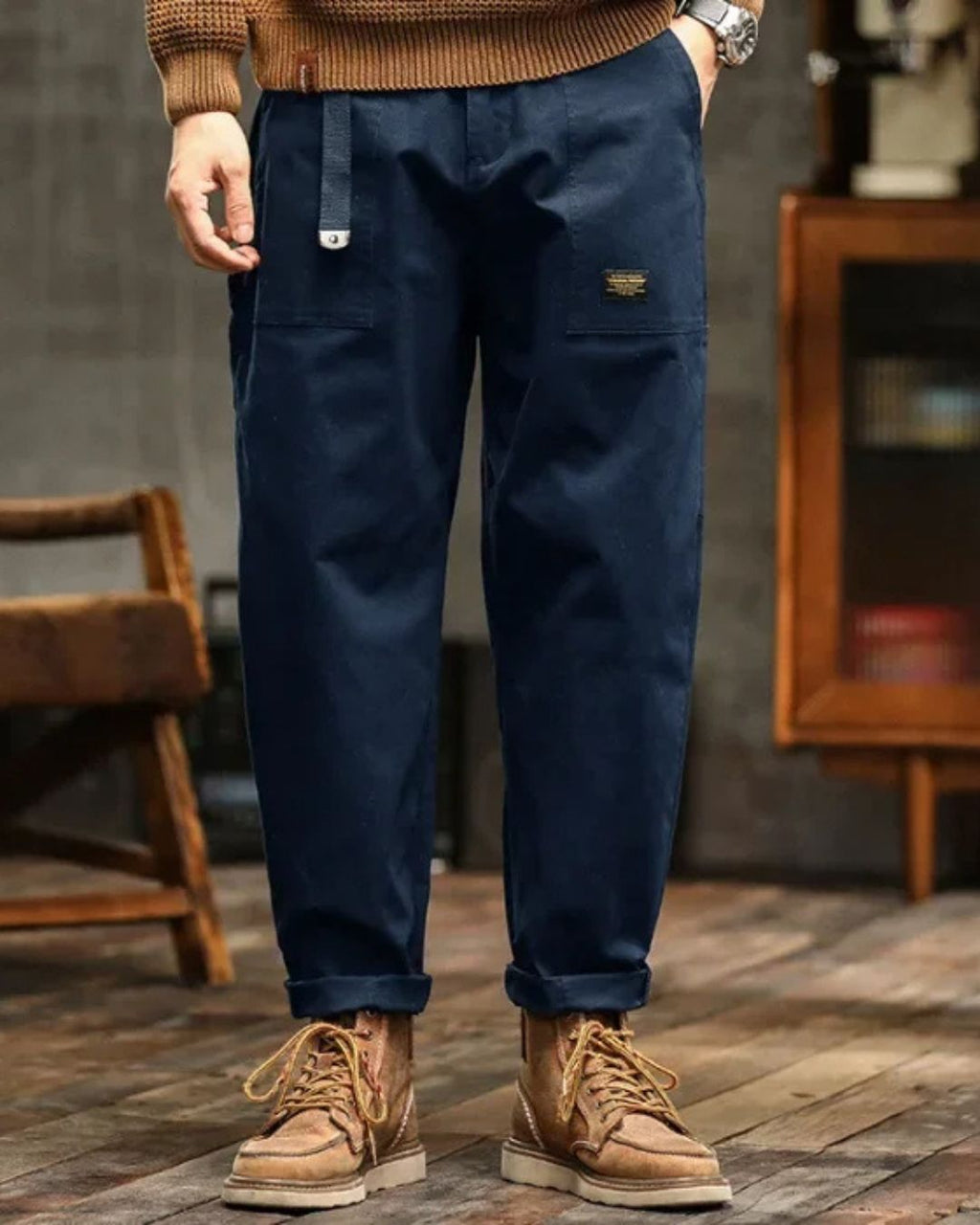 HERITAGE UTILITY CARGO PANTS.