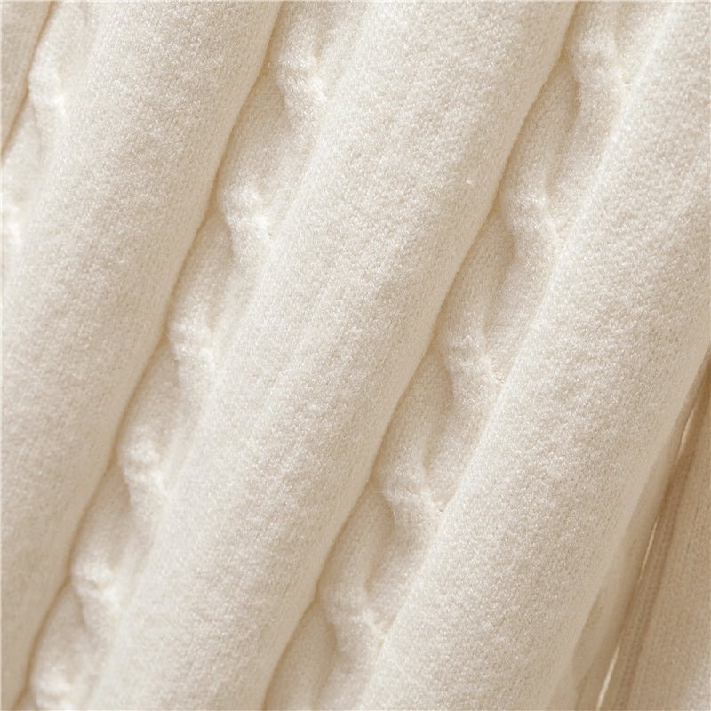 Chloé Rousseau Cozy Elegance Set